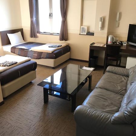 Conbini Ayersrockhotel Sendai타가조 외부 사진
