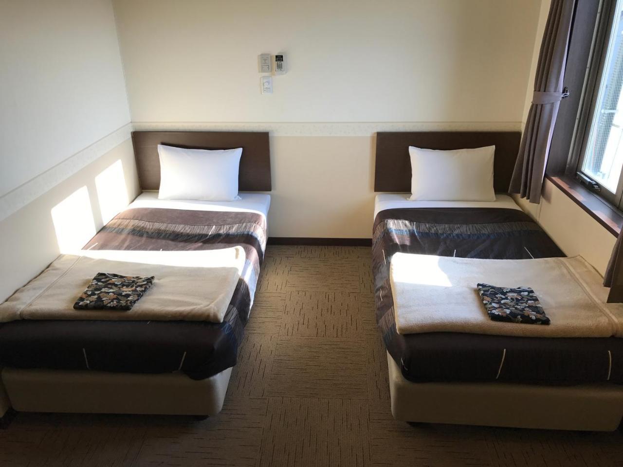 Conbini Ayersrockhotel Sendai타가조 외부 사진